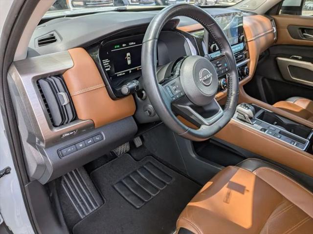 2022 Nissan Pathfinder Platinum 2WD