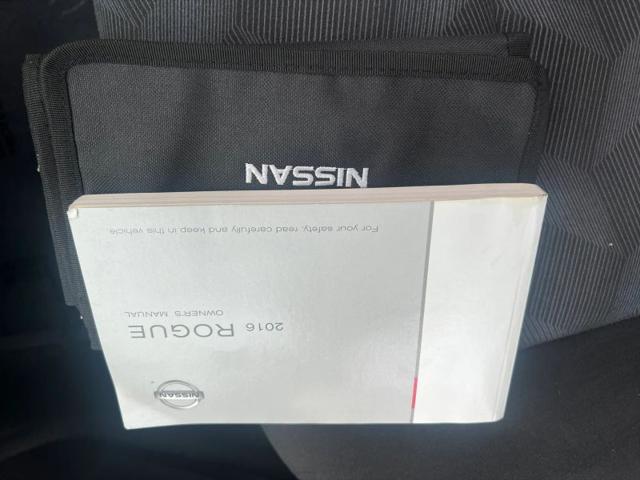 2016 Nissan Rogue SV