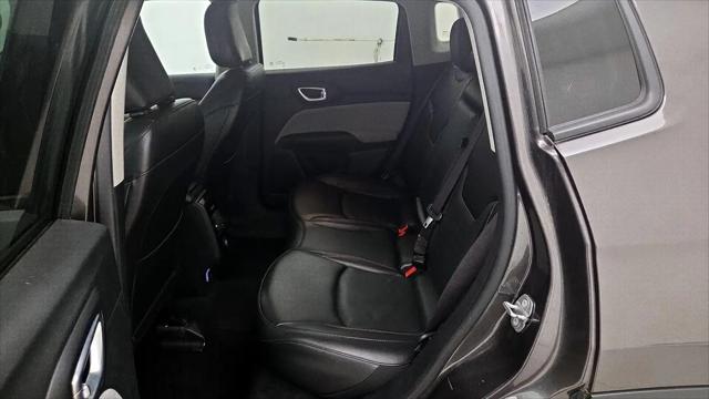 2022 Jeep Compass Latitude Lux 4x4