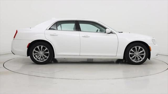 2015 Chrysler 300 Limited