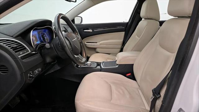 2015 Chrysler 300 Limited