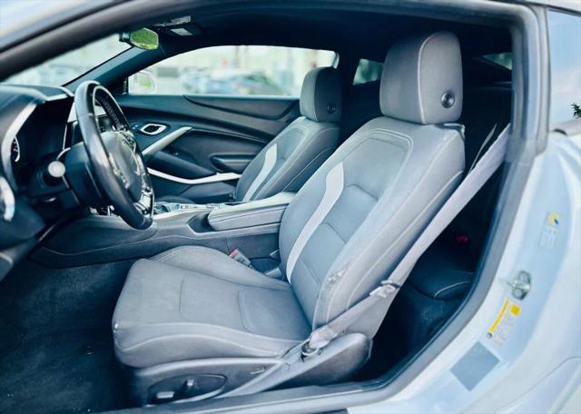 2016 Chevrolet Camaro 1LT