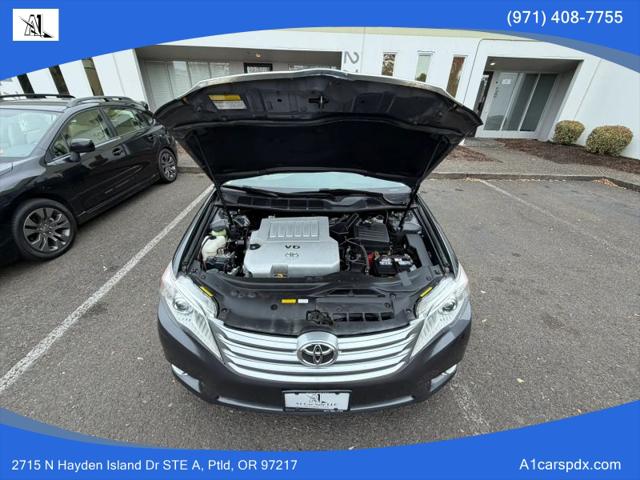 2011 Toyota Avalon Limited