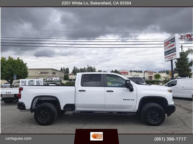 2024 Chevrolet Silverado 2500HD 4WD Crew Cab Standard Bed Custom