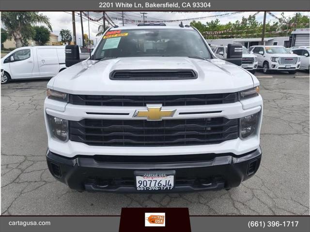 2024 Chevrolet Silverado 2500HD 4WD Crew Cab Standard Bed Custom