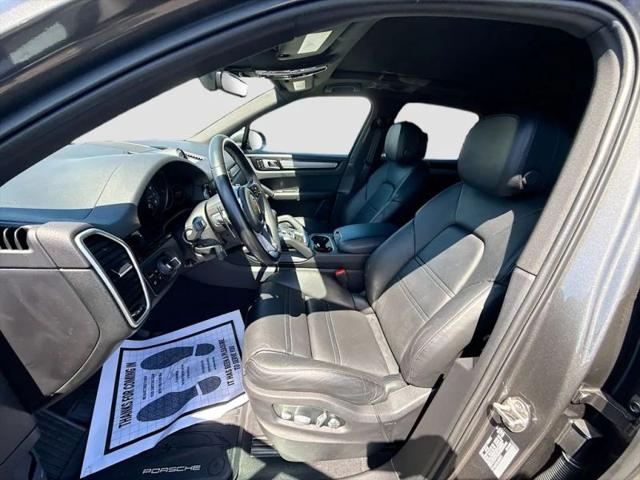 2020 Porsche Cayenne Base