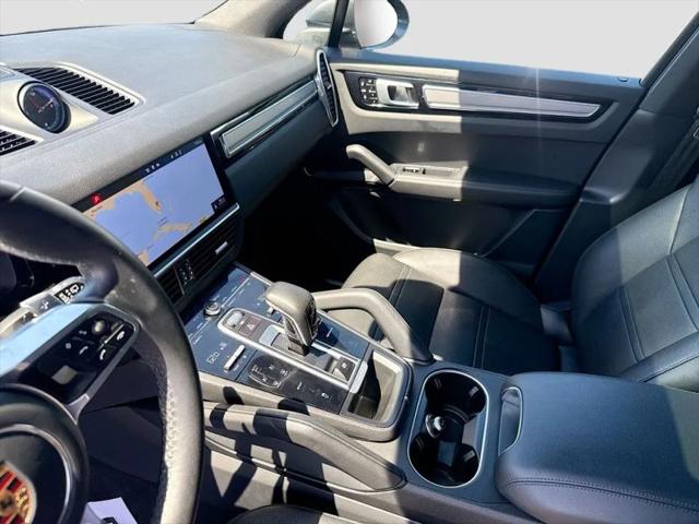 2020 Porsche Cayenne Base