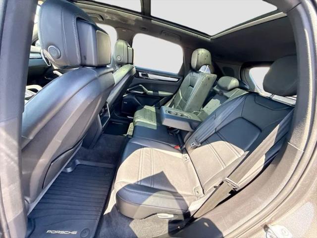 2020 Porsche Cayenne Base