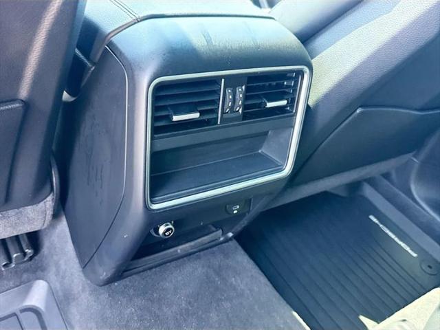 2020 Porsche Cayenne Base