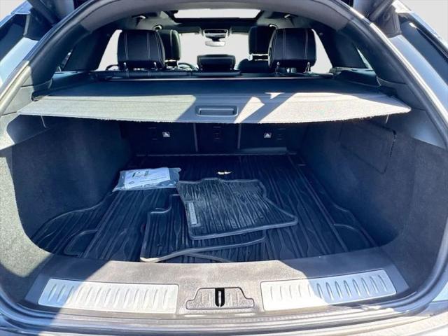 2019 Land Rover Range Rover Velar P380 R-Dynamic SE