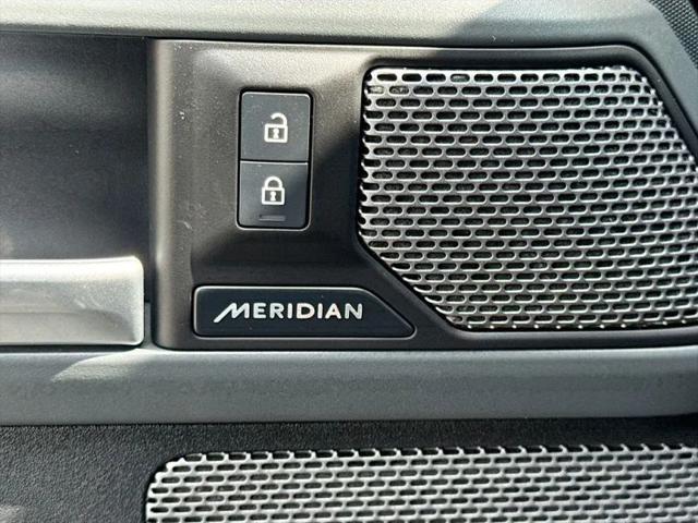 2024 Land Rover Defender 110 P400 X-Dynamic SE