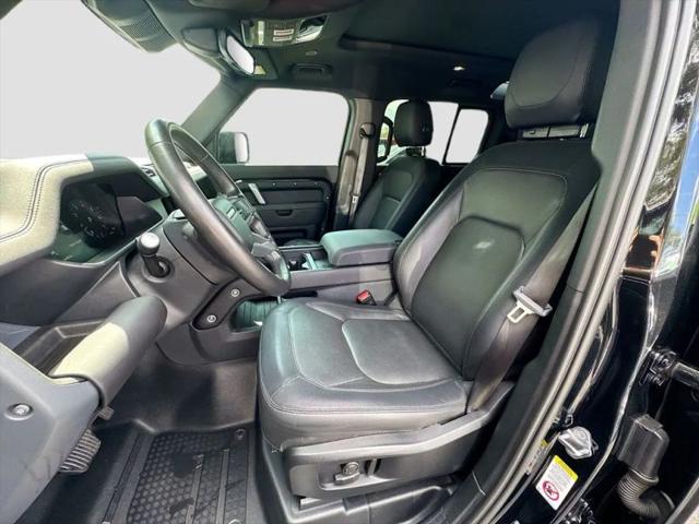 2024 Land Rover Defender 110 P400 X-Dynamic SE