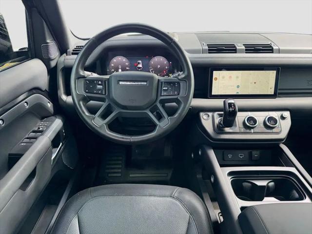 2024 Land Rover Defender 110 P400 X-Dynamic SE