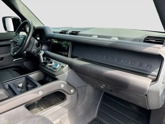 2024 Land Rover Defender 110 P400 X-Dynamic SE