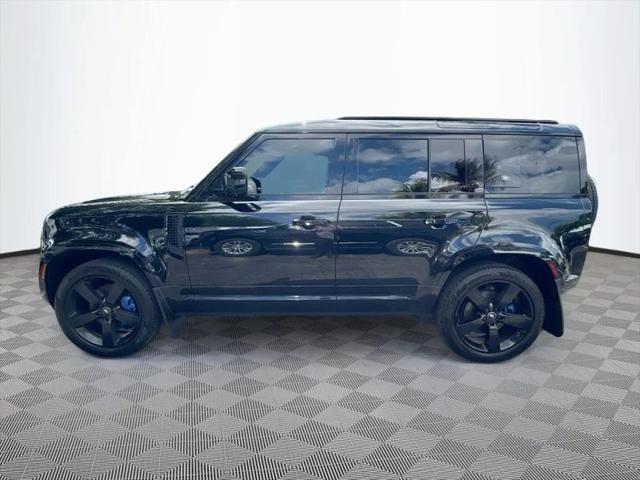 2024 Land Rover Defender 110 P400 X-Dynamic SE