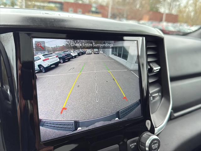 2022 Ram 1500 Big Horn Crew Cab 4x4 5'7" Box