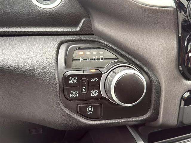 2022 Ram 1500 Big Horn Crew Cab 4x4 5'7" Box
