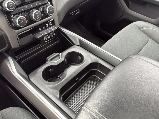 2022 Ram 1500 Big Horn Crew Cab 4x4 5'7" Box