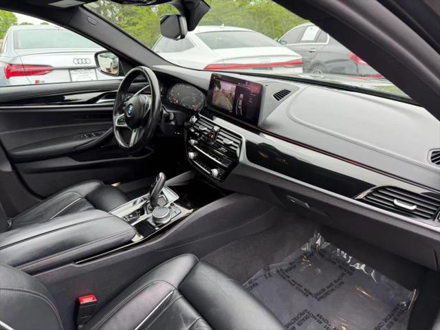 2022 BMW M5 i xDrive