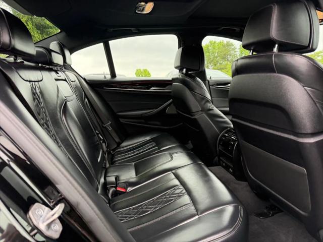 2022 BMW M5 i xDrive