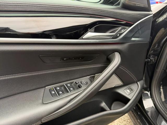 2022 BMW M5 i xDrive