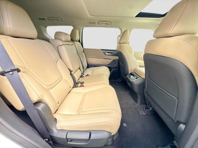 2026 INFINITI QX80 PURE