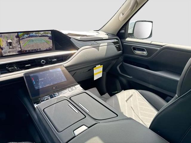 2026 INFINITI QX80 LUXE