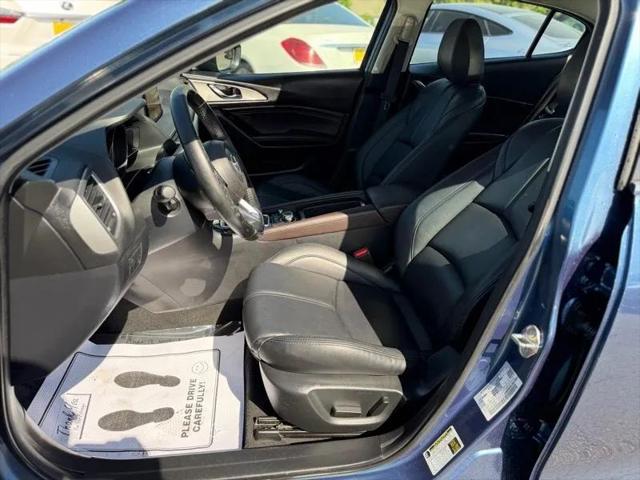 2018 Mazda Mazda3 Touring