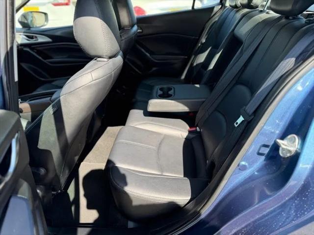2018 Mazda Mazda3 Touring