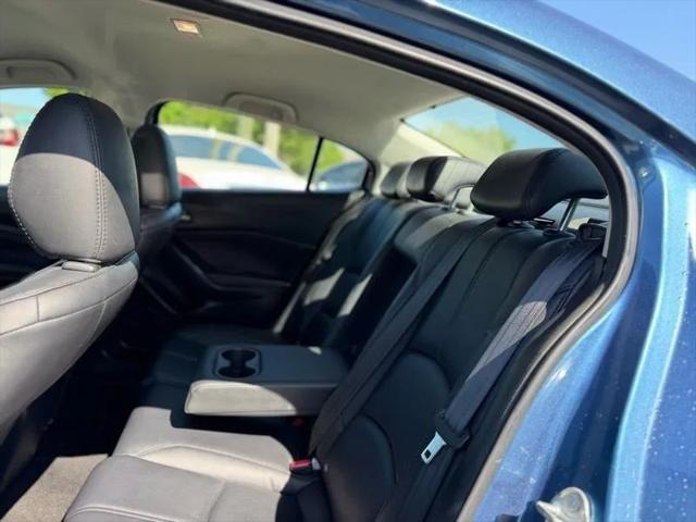 2018 Mazda Mazda3 Touring
