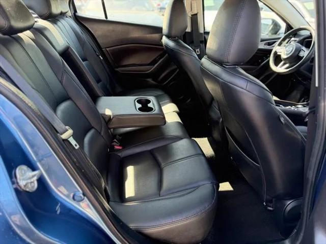 2018 Mazda Mazda3 Touring