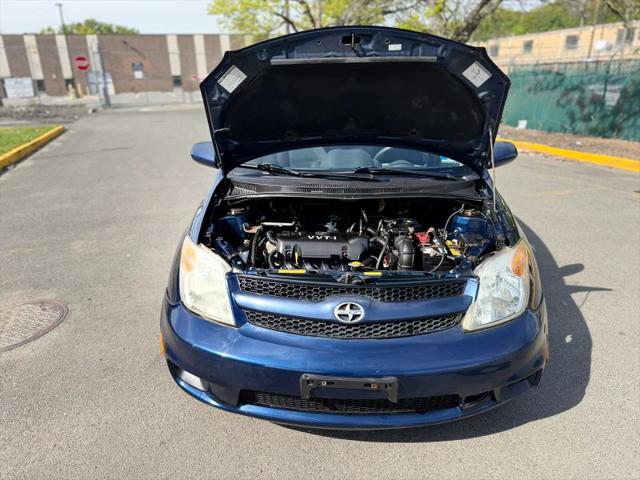 2006 Scion xA Base