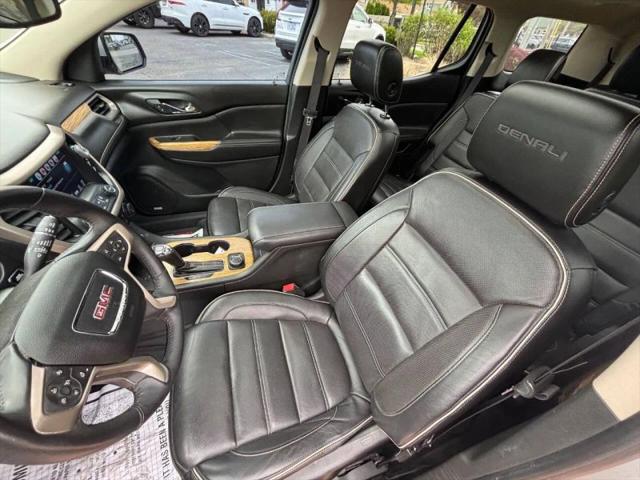2017 GMC Acadia Denali
