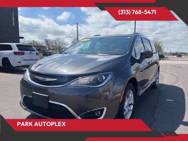 2018 Chrysler Pacifica Touring L Plus for sale in Lincoln Park, MI