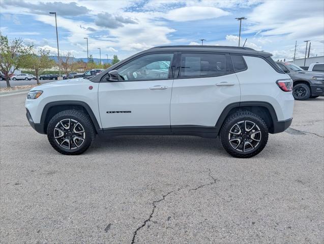 2025 Jeep Compass Trailhawk 4x4
