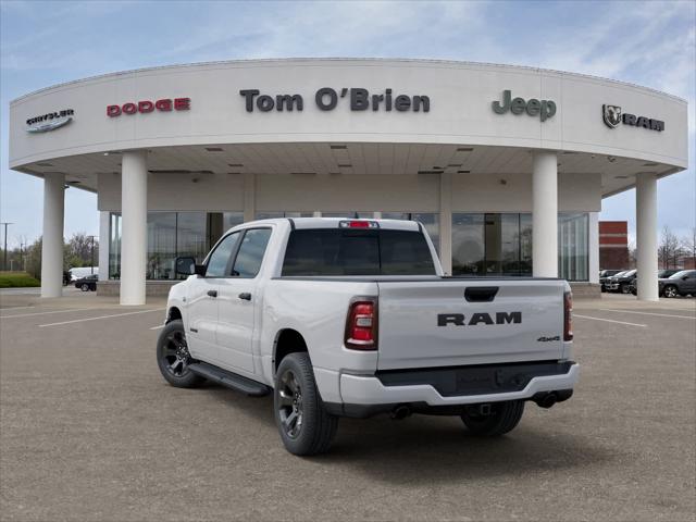 2026 RAM Ram 1500 RAM 1500 EXPRESS CREW CAB 4X4 57 BOX
