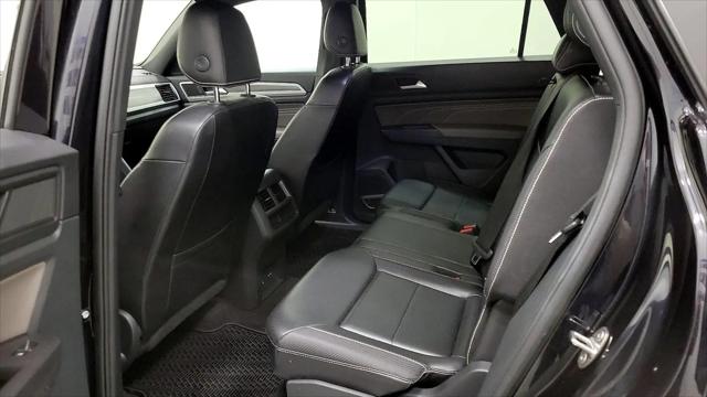 2022 Volkswagen Atlas Cross Sport 2.0T SE w/Technology