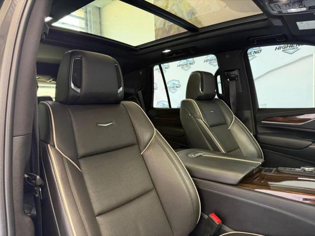 2023 Cadillac Escalade Premium Luxury