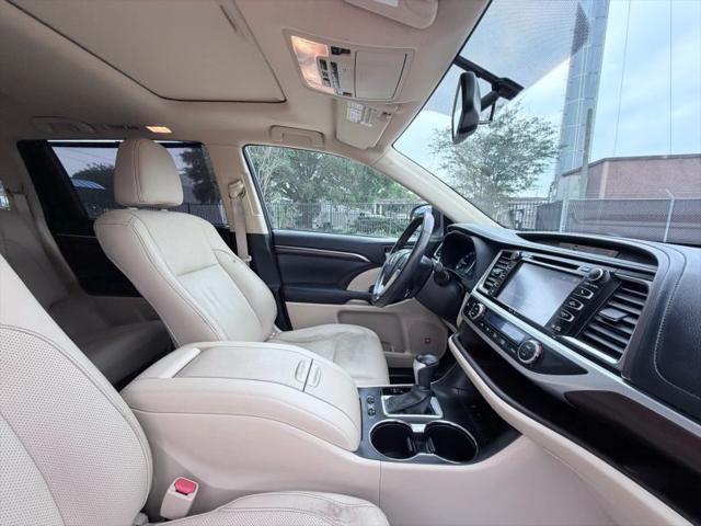 2014 Toyota Highlander Limited V6