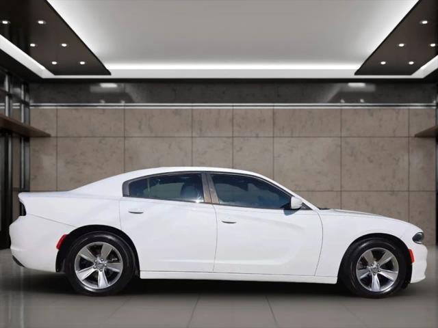 2015 Dodge Charger SXT