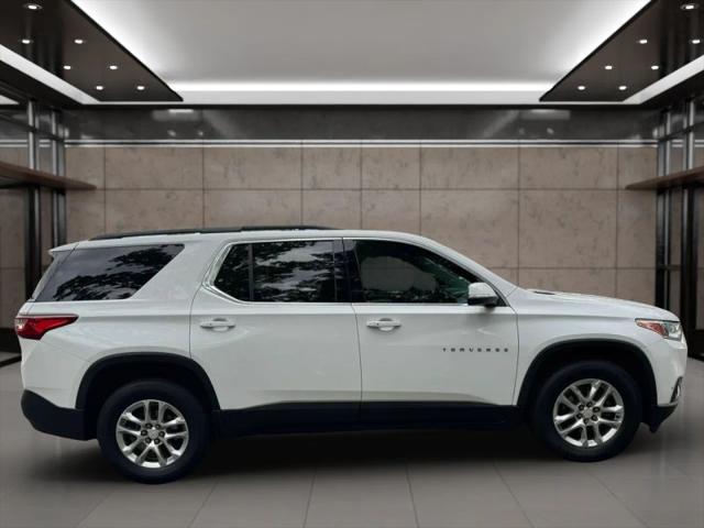 2021 Chevrolet Traverse FWD LT Leather