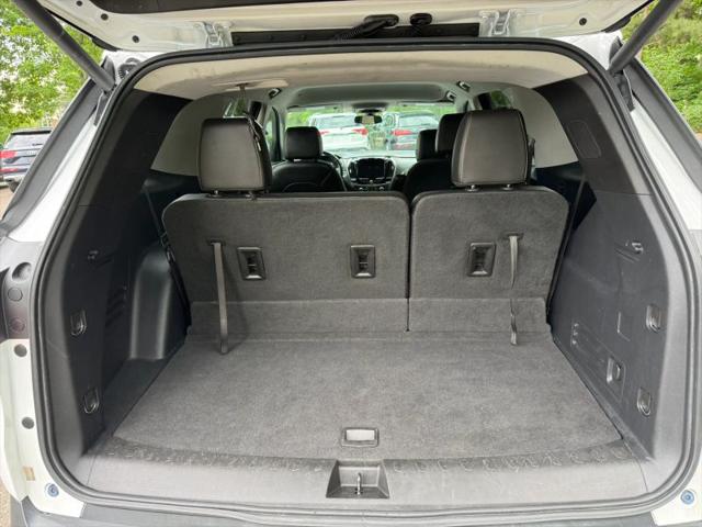2021 Chevrolet Traverse FWD LT Leather