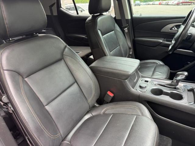 2021 Chevrolet Traverse FWD LT Leather
