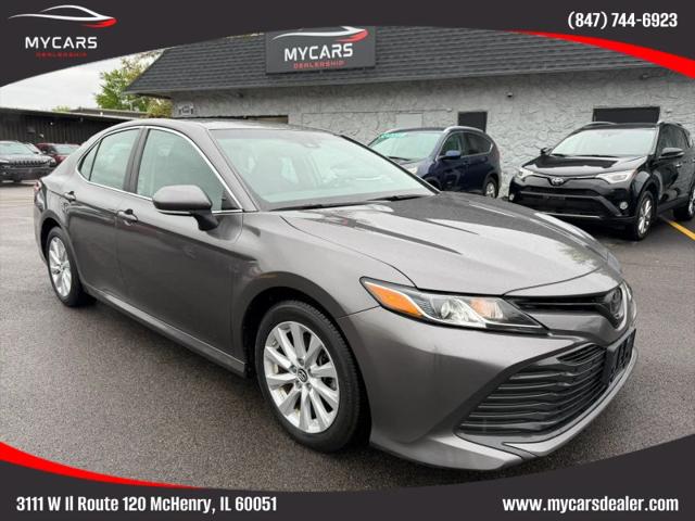 2018 Toyota Camry LE for sale in McHenry, IL