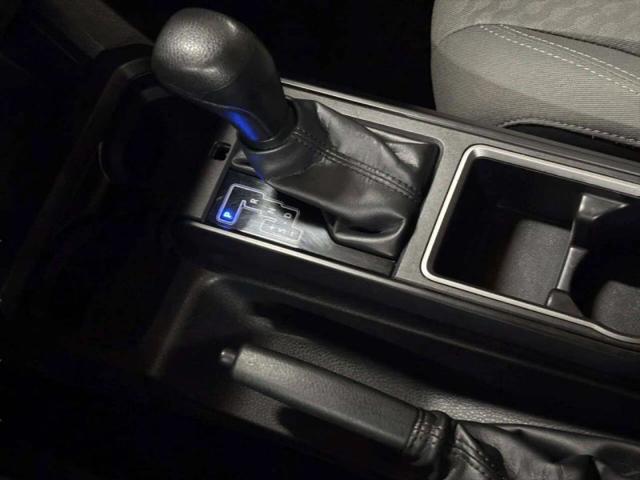 2022 Toyota Tacoma SR V6