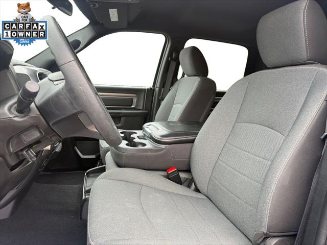 2024 Ram 1500 Classic Warlock Crew Cab 4x4 5'7" Box