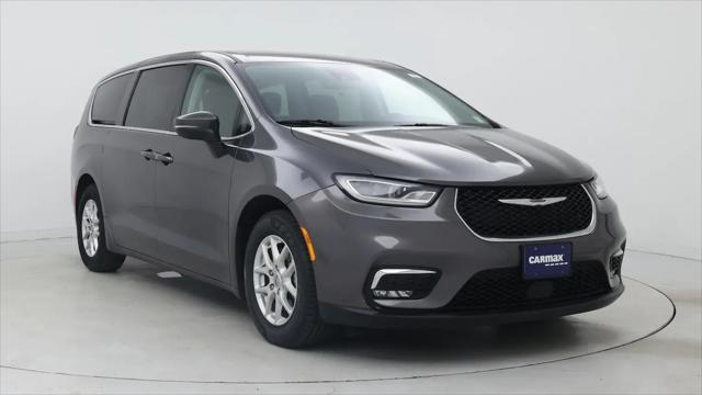 2023 Chrysler Pacifica Touring L for sale in Rochester, NY