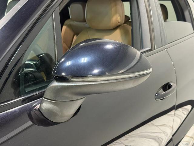 2019 Porsche Cayenne Base