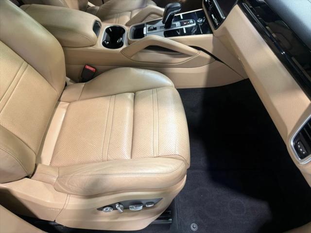 2019 Porsche Cayenne Base