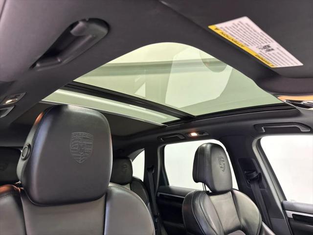 2017 Porsche Cayenne Platinum Edition